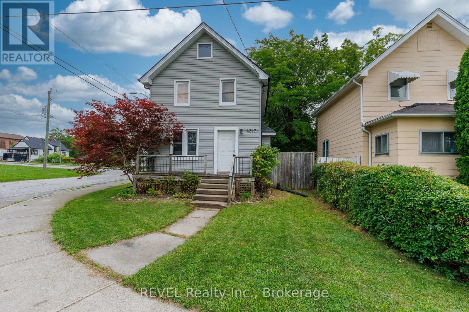 4317 Buttrey Street, Niagara Falls, Ontario  L2E 2X1 - Photo 4 - X13677812