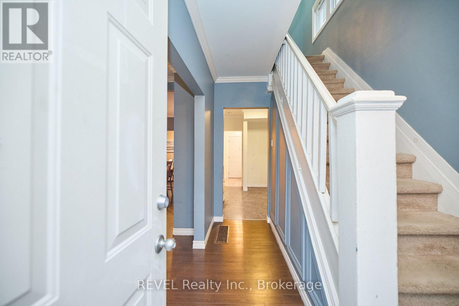4317 Buttrey Street, Niagara Falls, Ontario  L2E 2X1 - Photo 6 - X13677812