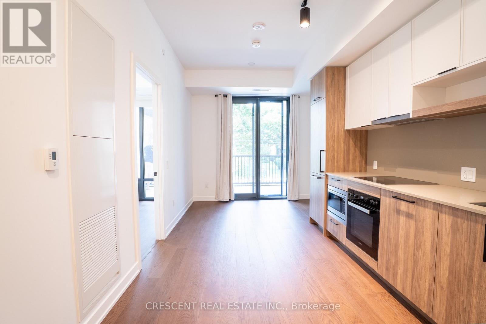 201 - 91 Montclair Avenue, Toronto, Ontario  M5P 0B1 - Photo 3 - C13677672