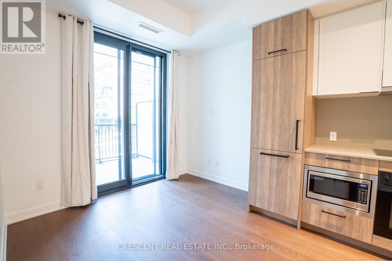 201 - 91 Montclair Avenue, Toronto, Ontario  M5P 0B1 - Photo 4 - C13677672