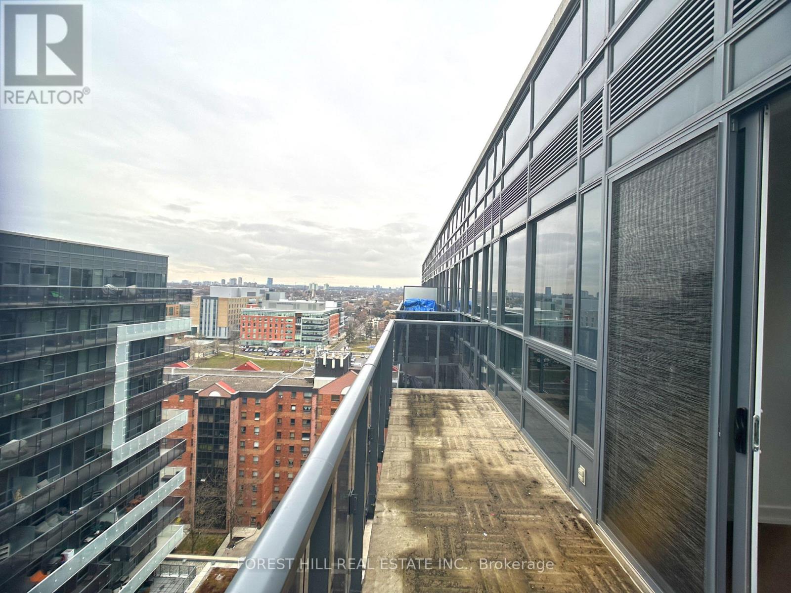 PH15 - 1030 KING STREET W Toronto (Niagara), ON M6K 3N3