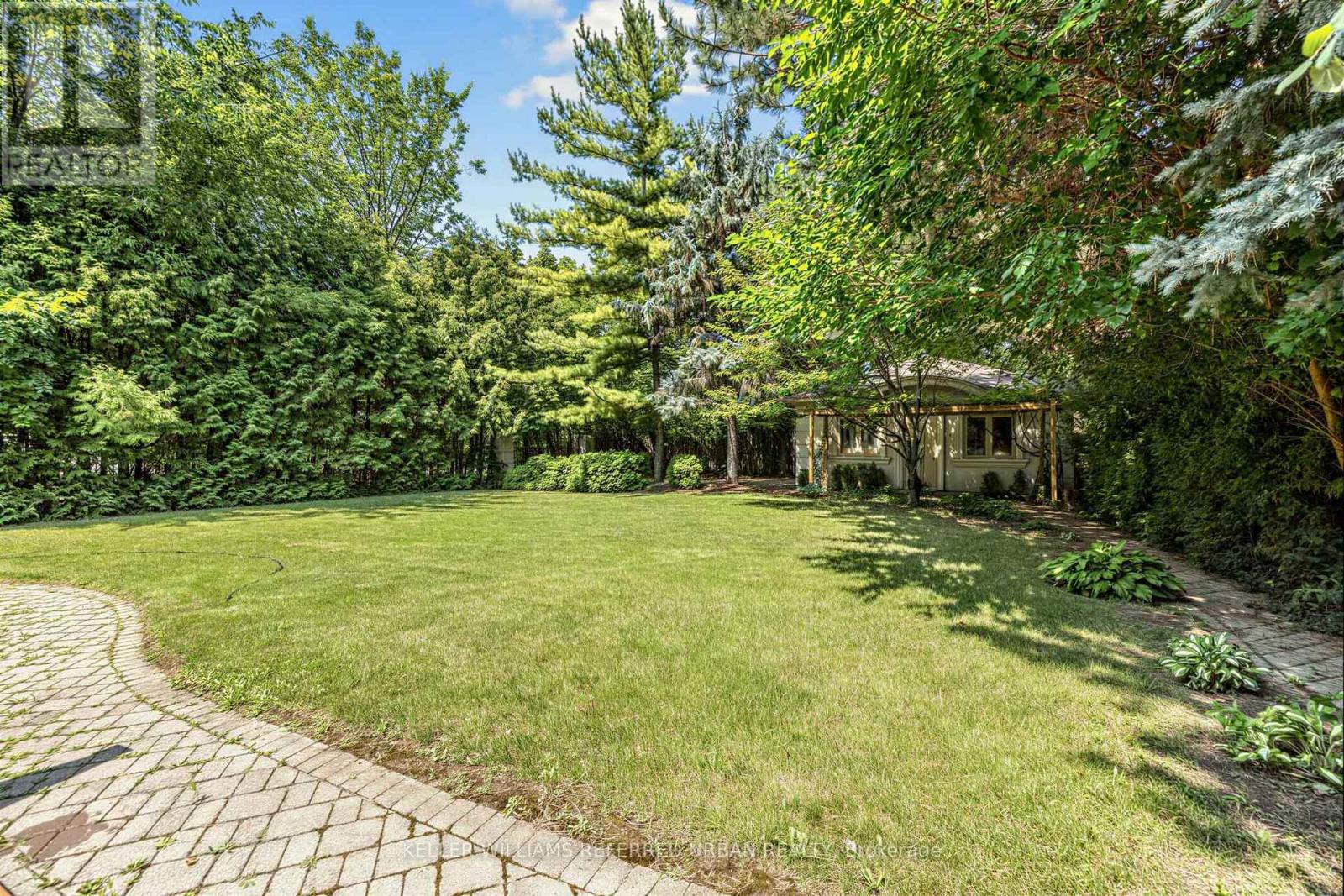 158 Owen Boulevard, Toronto, Ontario  M2P 1G7 - Photo 37 - C13677682