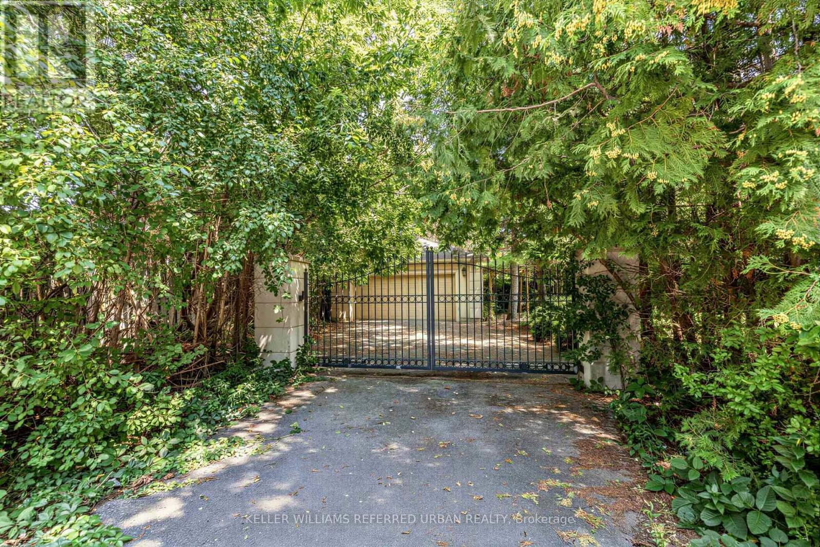 158 Owen Boulevard, Toronto, Ontario  M2P 1G7 - Photo 42 - C13677682