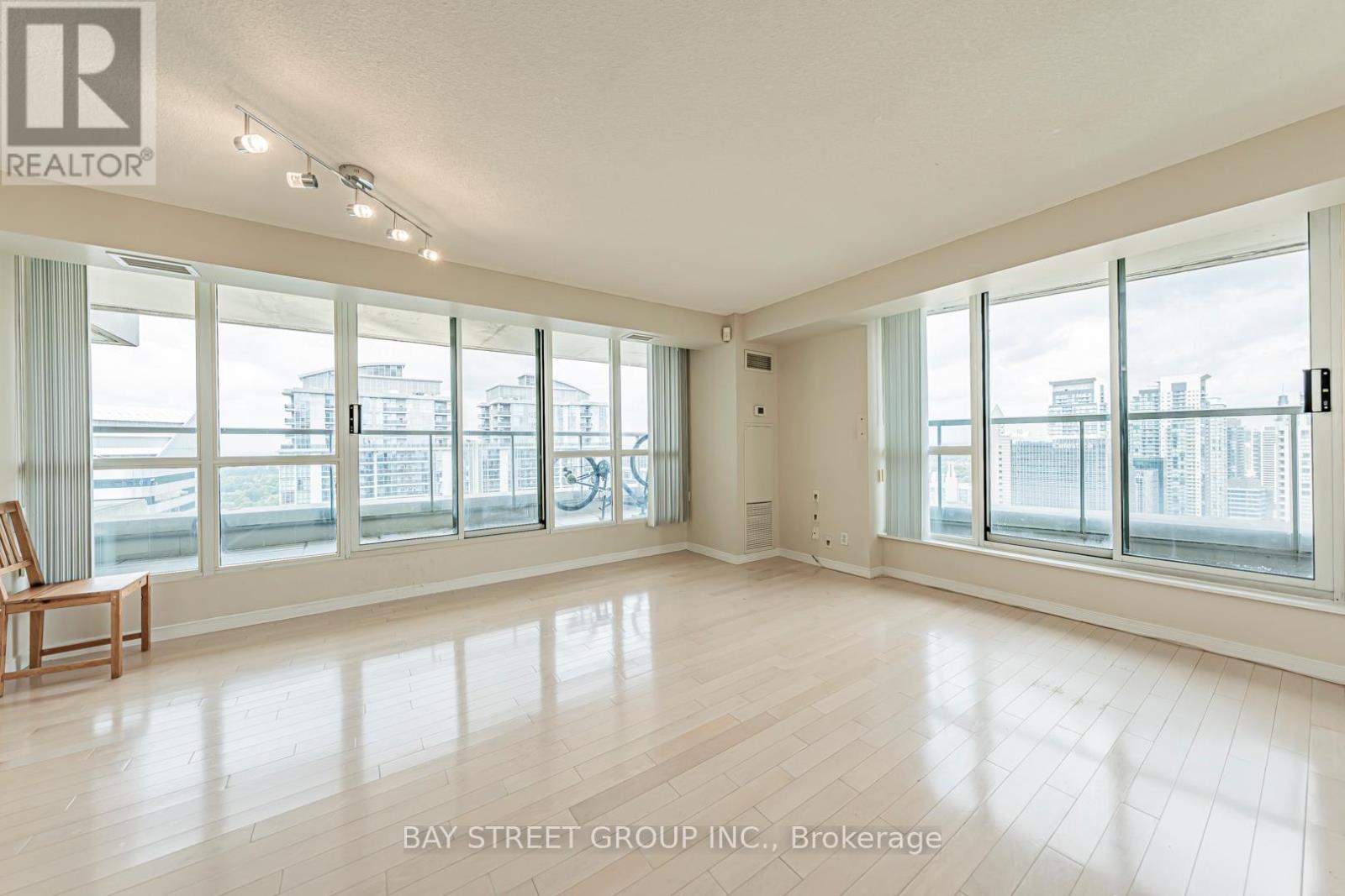 3802 - 23 Hollywood Avenue, Toronto, Ontario  M2N 7L8 - Photo 9 - C13677686