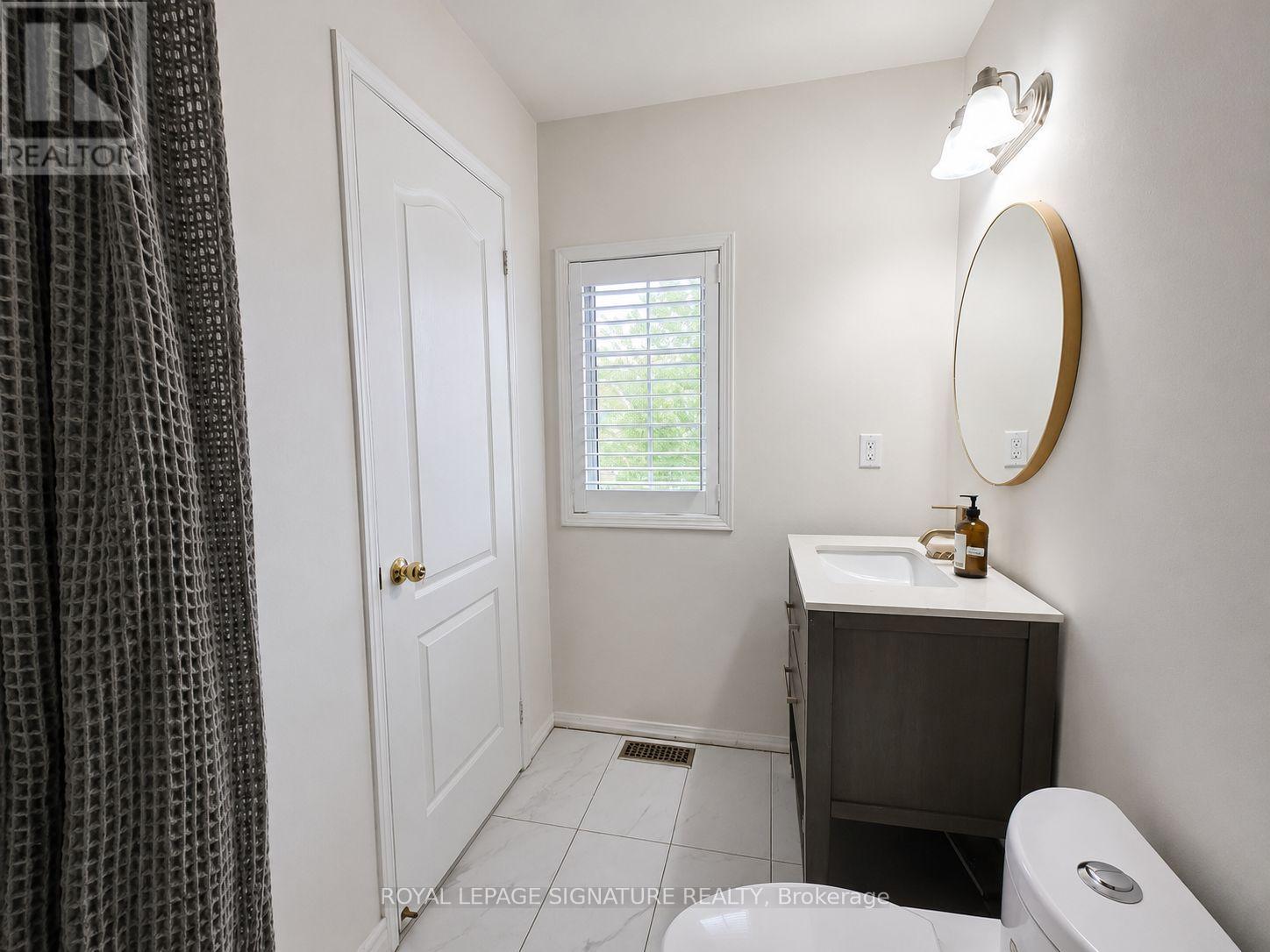 12 Blytheway Gate, Ajax, Ontario  L1T 0J5 - Photo 28 - E13677652