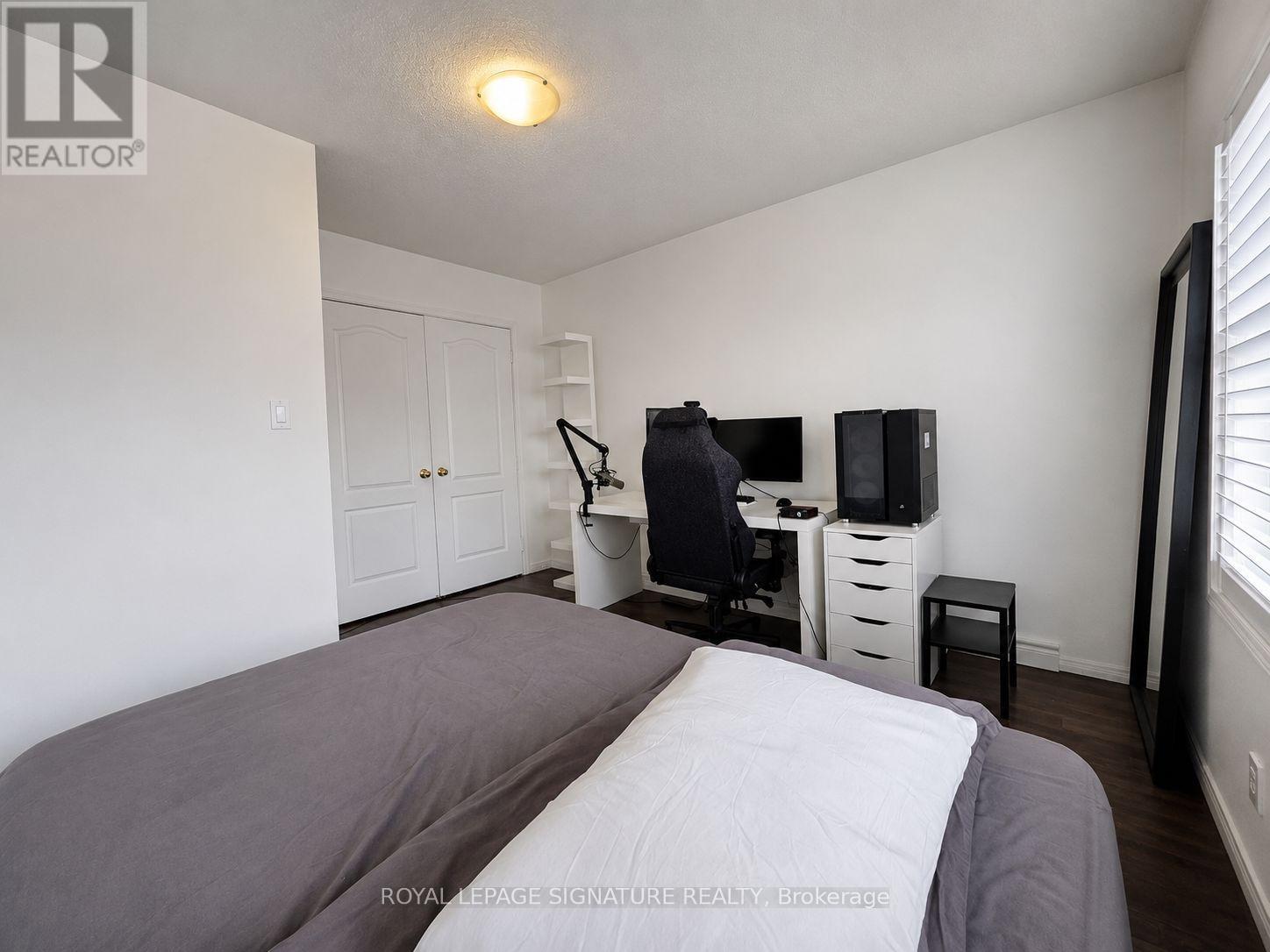 12 Blytheway Gate, Ajax, Ontario  L1T 0J5 - Photo 36 - E13677652