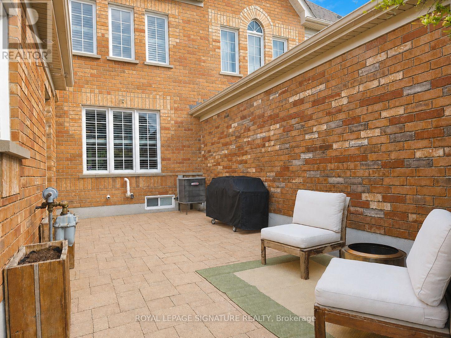 12 Blytheway Gate, Ajax, Ontario  L1T 0J5 - Photo 38 - E13677652