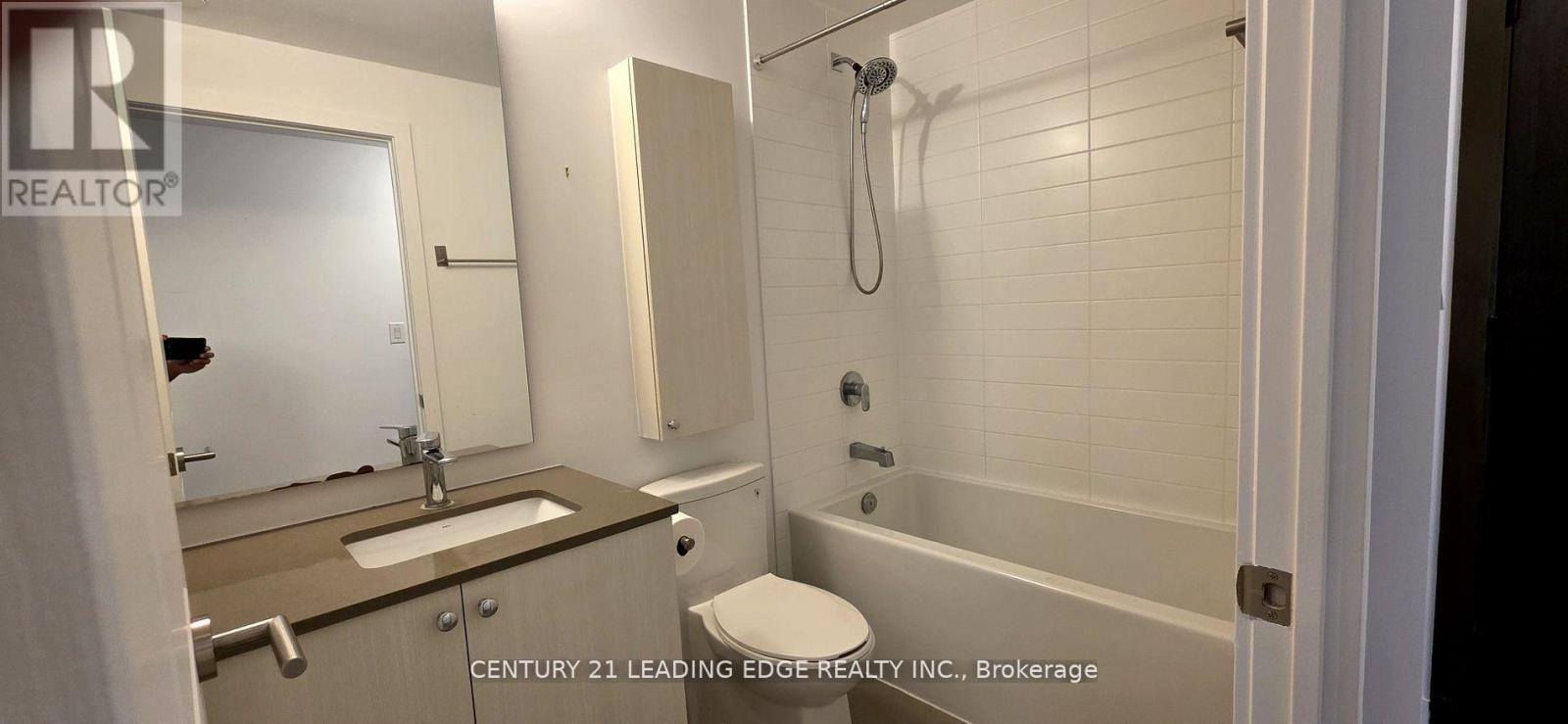 610 - 2799 Kingston Road, Toronto, Ontario  M1M 0E3 - Photo 14 - E13677754