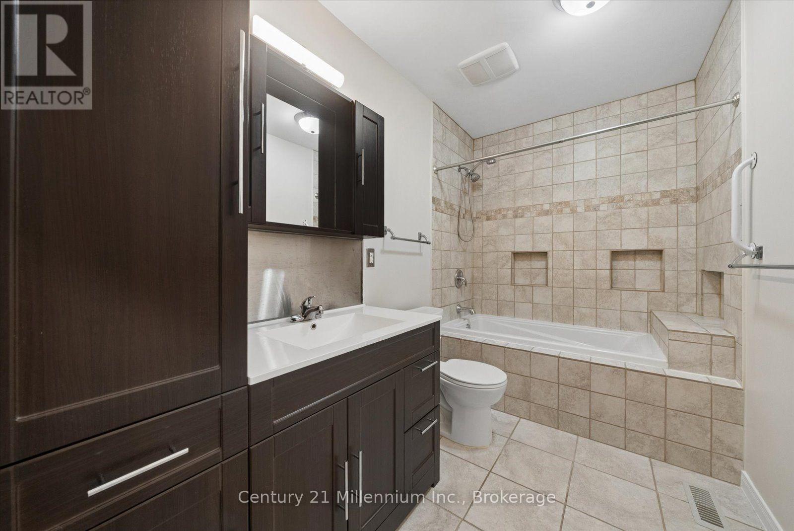 2293 Webb Street, Innisfil, Ontario  L9S 1K6 - Photo 19 - N13677840