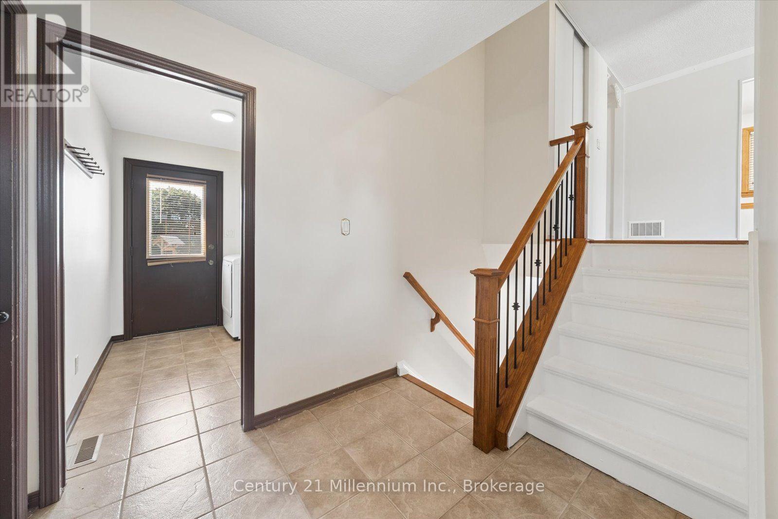 2293 Webb Street, Innisfil, Ontario  L9S 1K6 - Photo 24 - N13677840