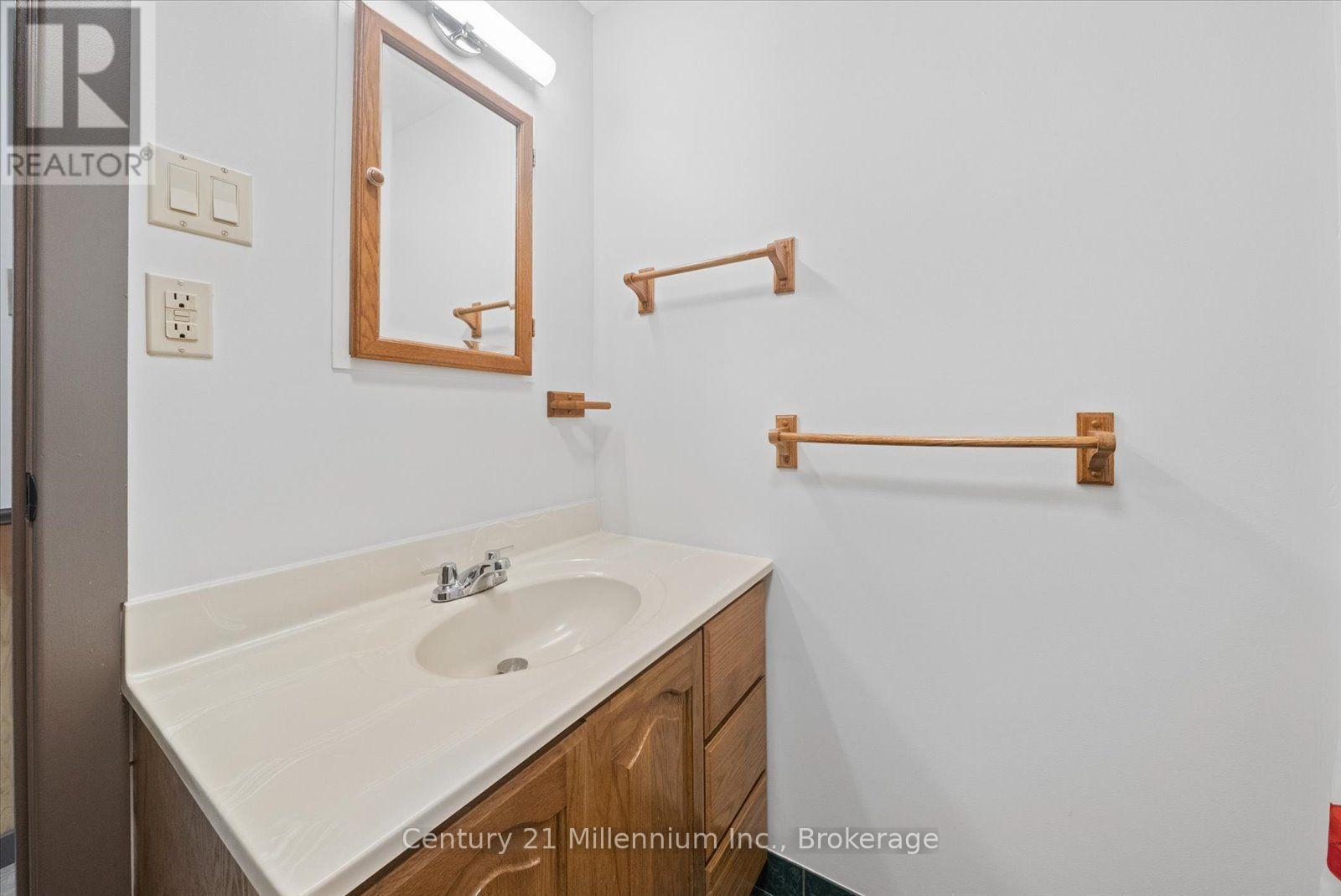 2293 Webb Street, Innisfil, Ontario  L9S 1K6 - Photo 35 - N13677840
