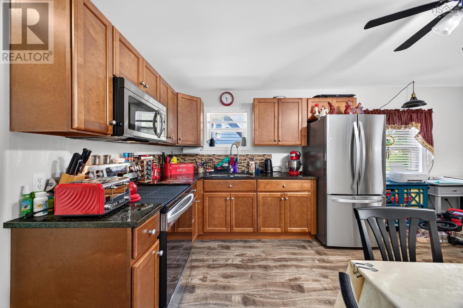 12 Highland Avenue, Brookfield, Nova Scotia  B0N 1C0 - Photo 12 - 202618573