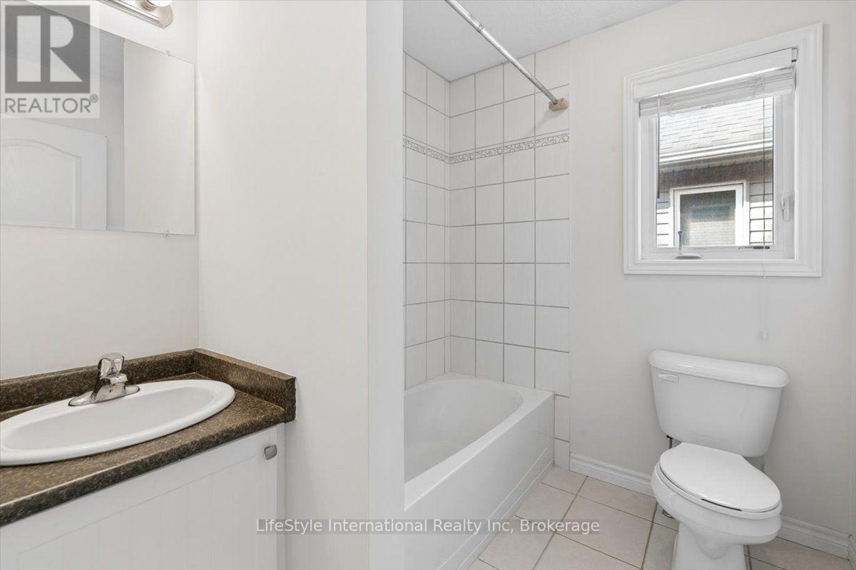 242 Moorlands Crescent S, Kitchener, Ontario  N2P 0C4 - Photo 27 - X13677712