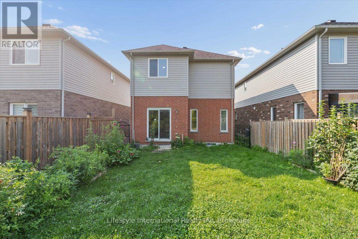 242 Moorlands Crescent S, Kitchener, Ontario  N2P 0C4 - Photo 32 - X13677712