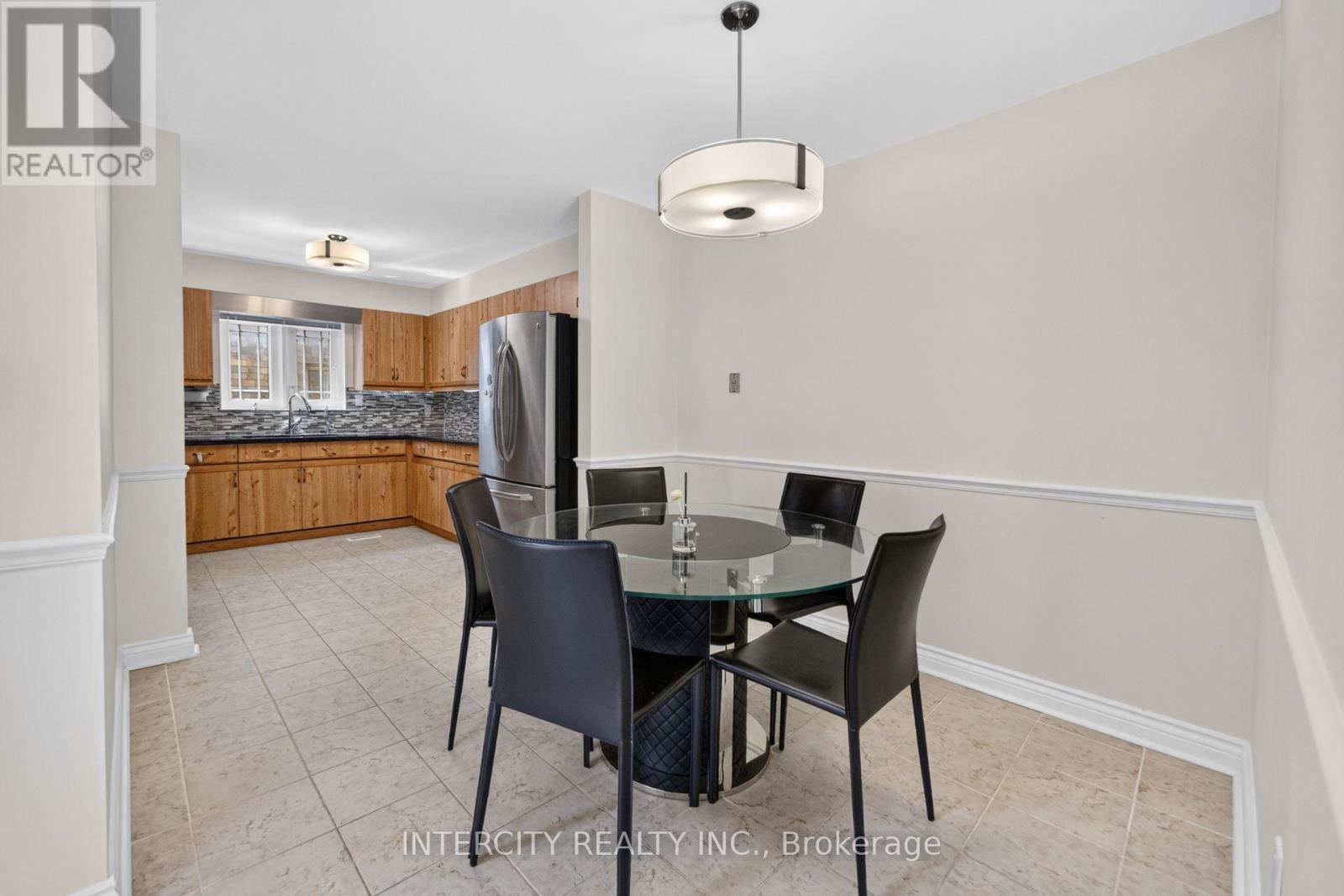 10 East Drive E, Markham, Ontario  L6G 1A4 - Photo 10 - N13677768