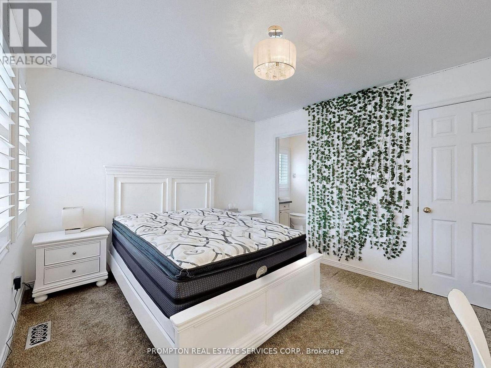 18 Bridleford Court, Markham (Markville), Ontario  L3P 7Z2 - Photo 32 - N13677832