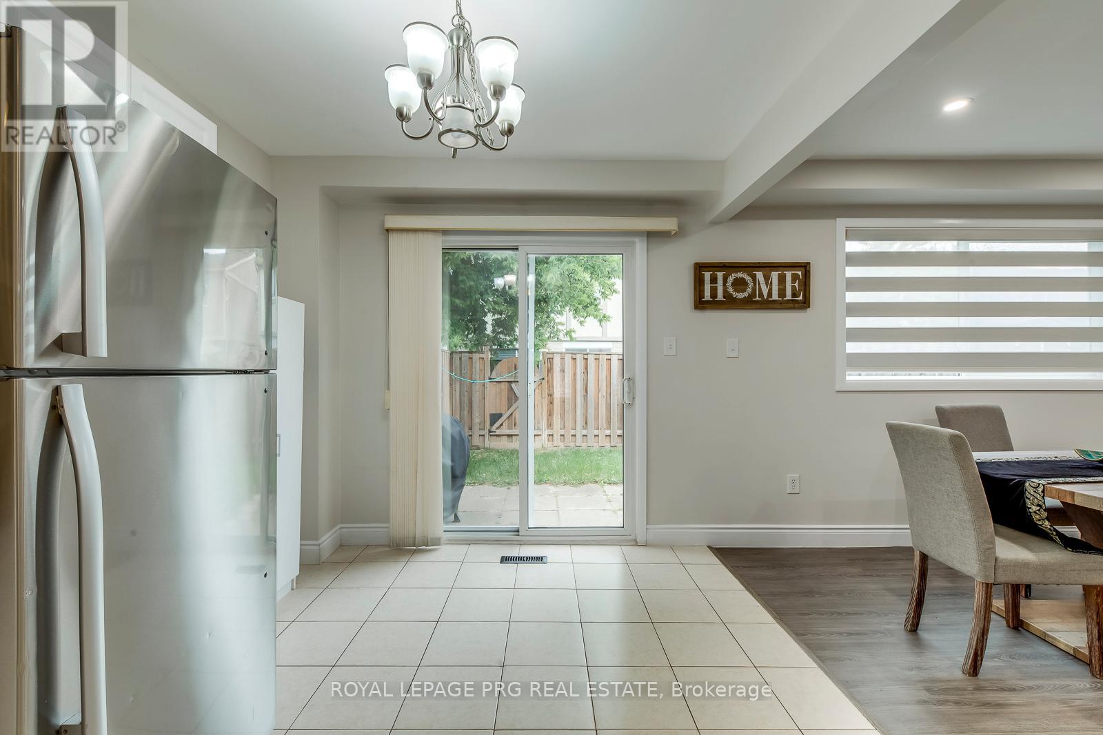 17 New Port Way, Markham, Ontario L3T 5G3 - Photo 16 - N13677836