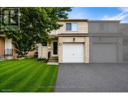 17 NEW PORT WAY, Markham, Ontario