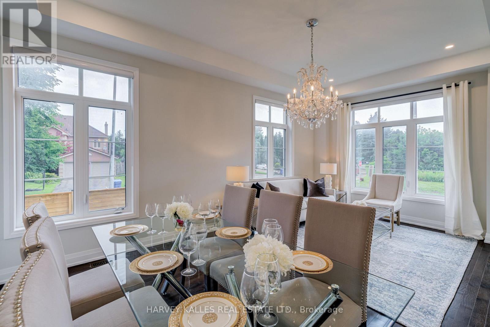 6 Dennis Reed Court, Aurora, Ontario  L4G 4A5 - Photo 6 - N13677848
