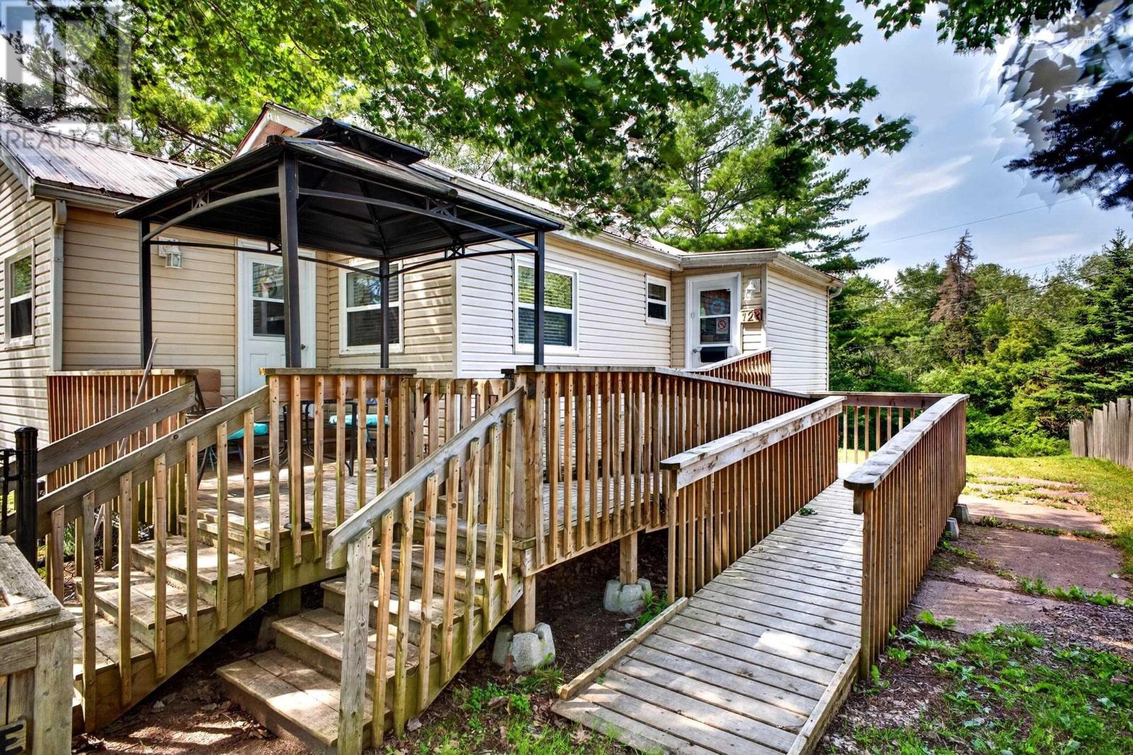 12 Highland Avenue, Brookfield, Nova Scotia  B0N 1C0 - Photo 36 - 202618573