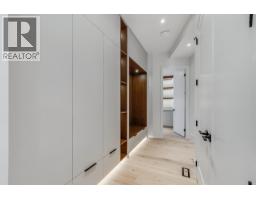 1122 Pearcy Court, Kelowna, British Columbia  V1W 5H6 - Photo 11 - 10381767