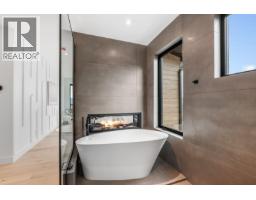 1122 Pearcy Court, Kelowna, British Columbia  V1W 5H6 - Photo 28 - 10381767