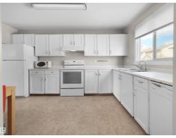 16483A 115 ST NW, Edmonton