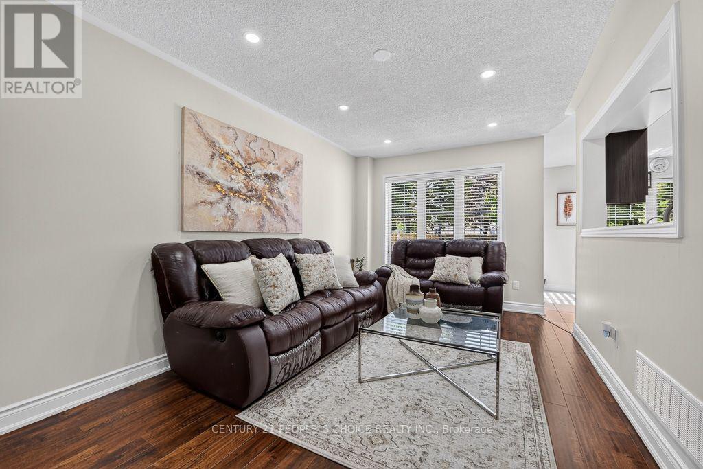 50 Penbridge Circle, Brampton, Ontario  L7A 2P9 - Photo 20 - W13677656