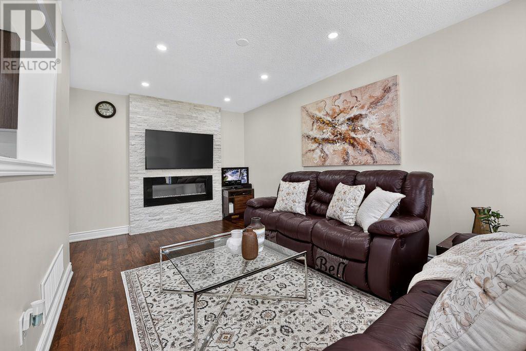 50 Penbridge Circle, Brampton, Ontario  L7A 2P9 - Photo 22 - W13677656