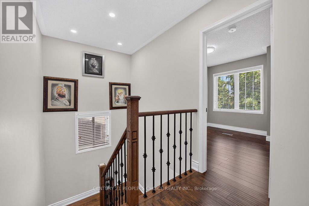 50 Penbridge Circle, Brampton, Ontario  L7A 2P9 - Photo 37 - W13677656