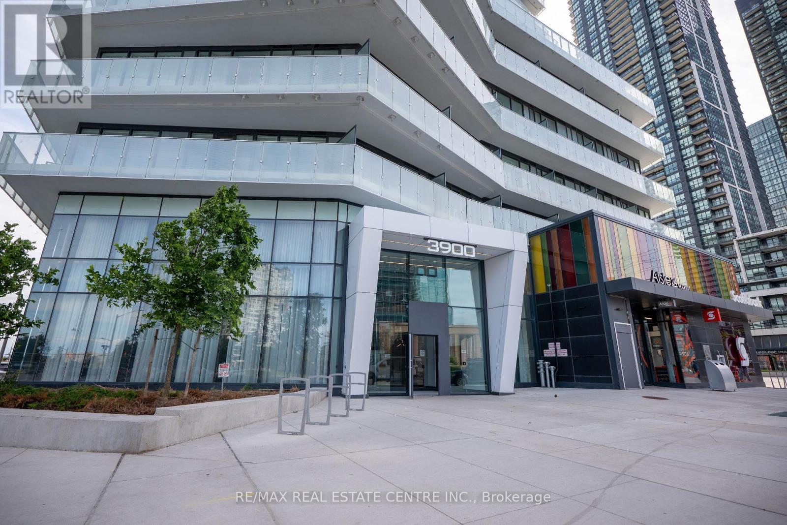 5707 - 3900 Confederation Pkwy Parkway, Mississauga, Ontario  L5B 0M3 - Photo 2 - W13677670