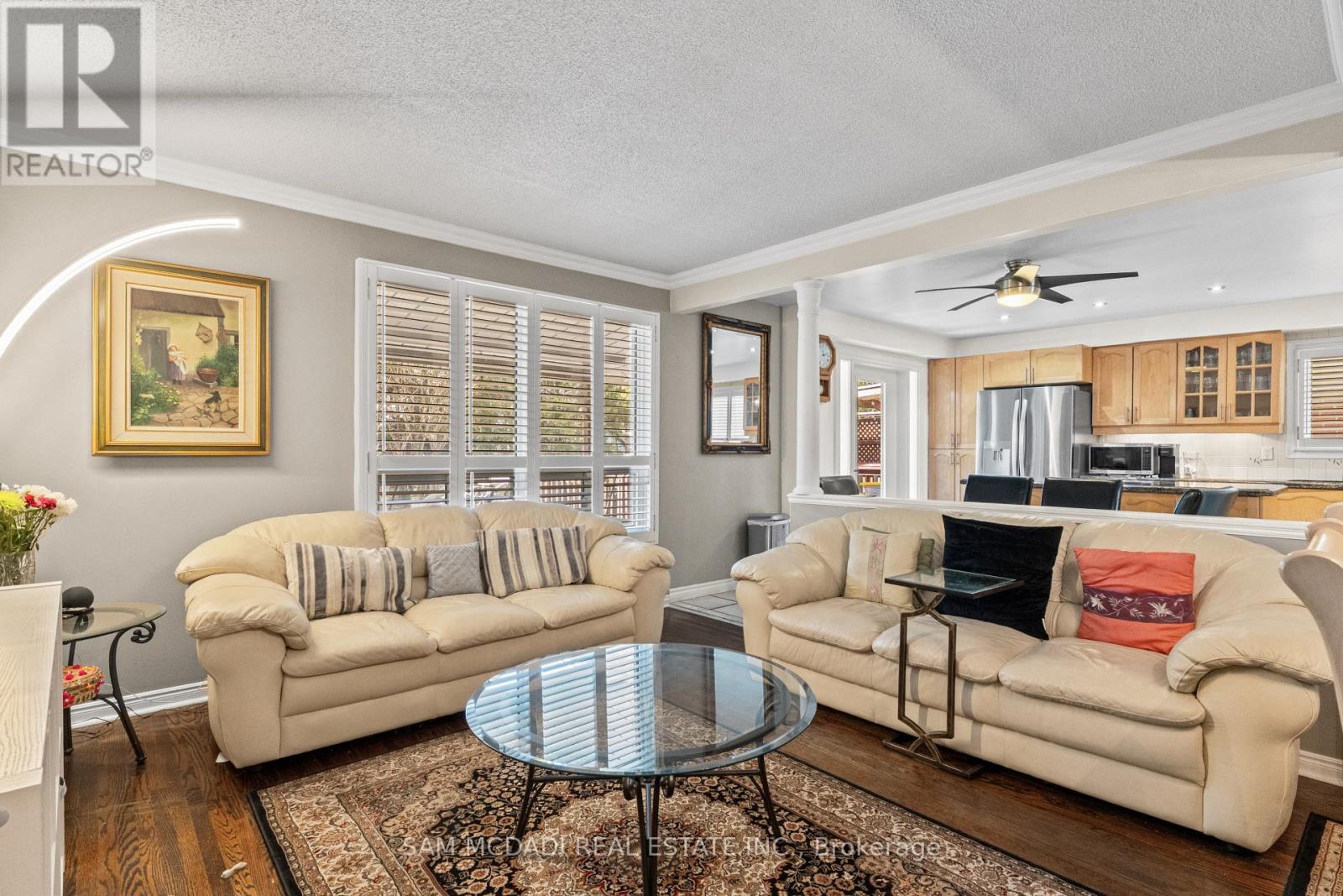 1004 Queensbridge Drive, Mississauga, Ontario  L5C 3R1 - Photo 14 - W13677688