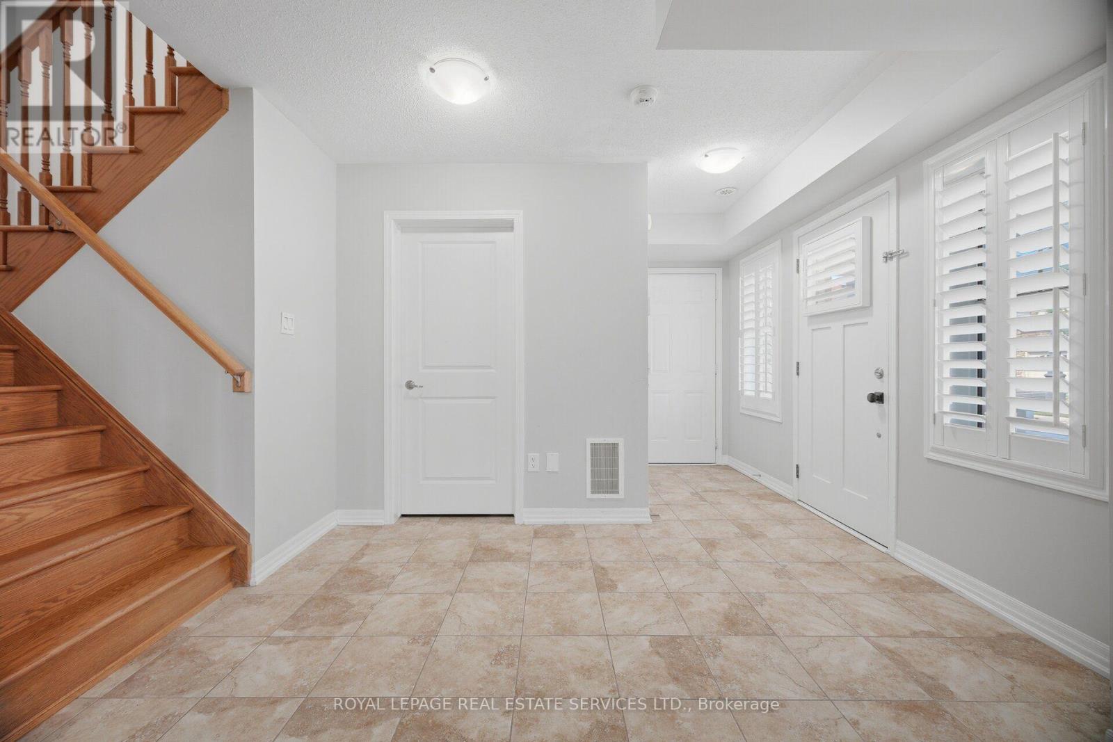 1 - 264 Sarah Cline Drive, Oakville, Ontario  L6M 0V4 - Photo 6 - W13677794