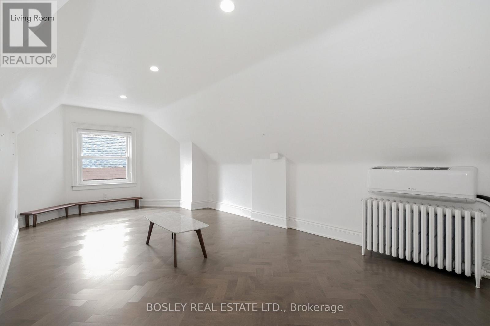 Upper - 178 High Park Avenue, Toronto, Ontario M6P 2S4 - Photo 14 - W13677808