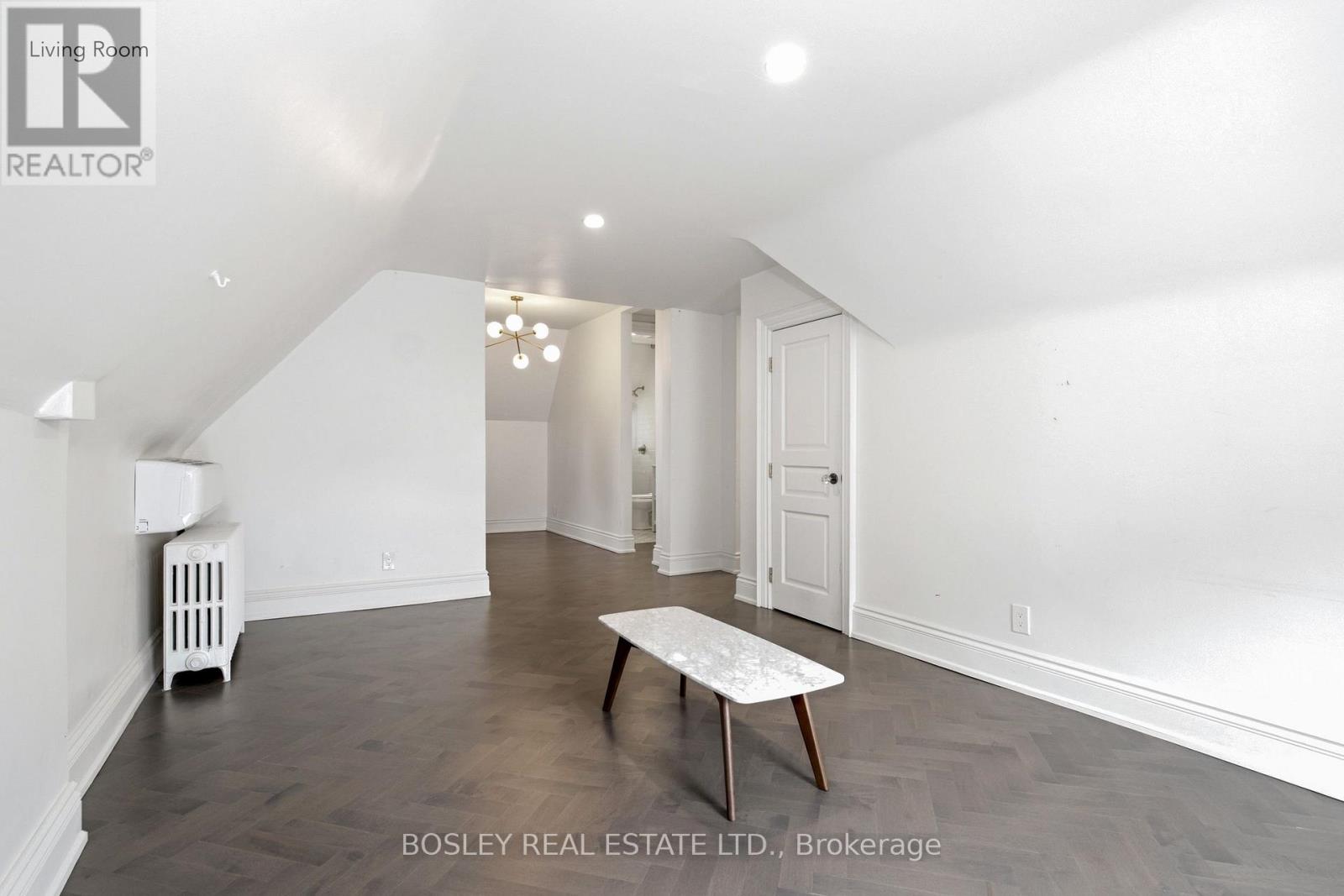 Upper - 178 High Park Avenue, Toronto, Ontario M6P 2S4 - Photo 16 - W13677808