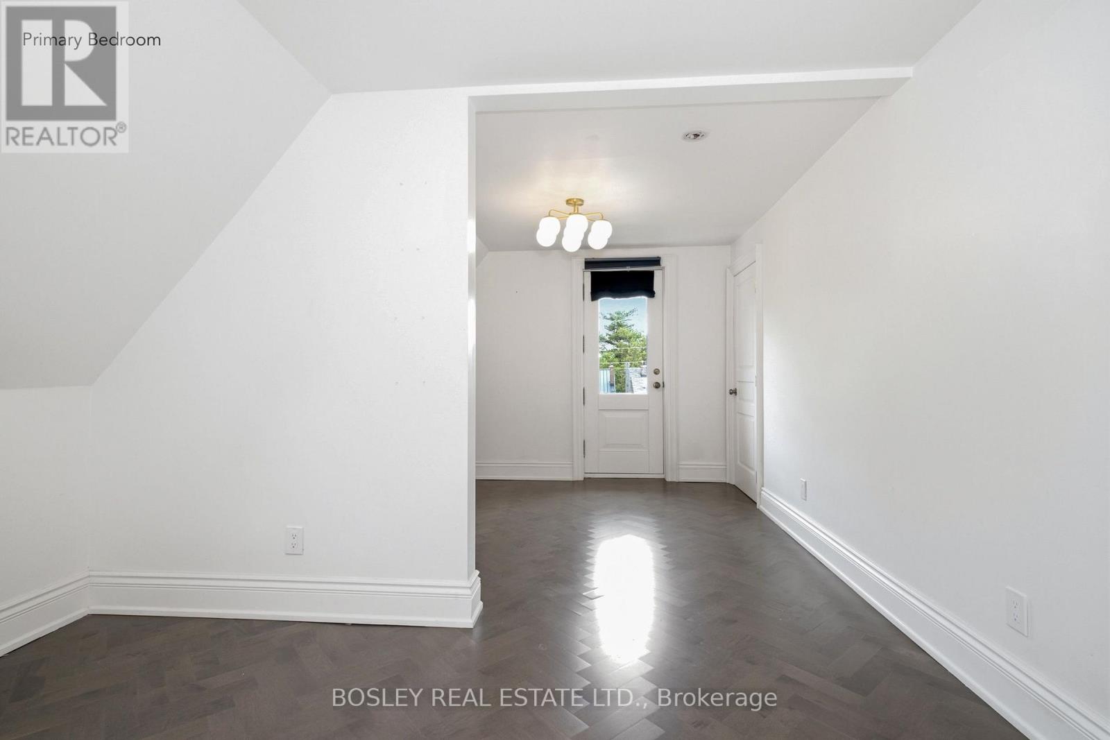 Upper - 178 High Park Avenue, Toronto, Ontario M6P 2S4 - Photo 31 - W13677808