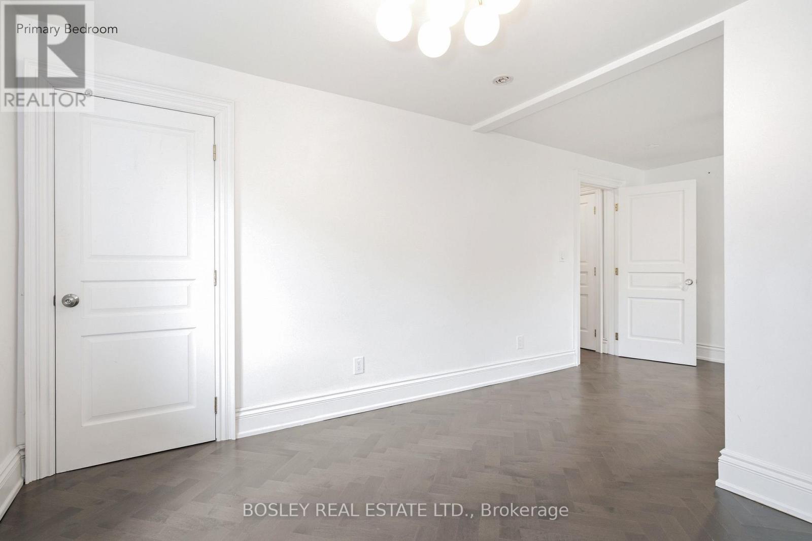 Upper - 178 High Park Avenue, Toronto, Ontario M6P 2S4 - Photo 33 - W13677808