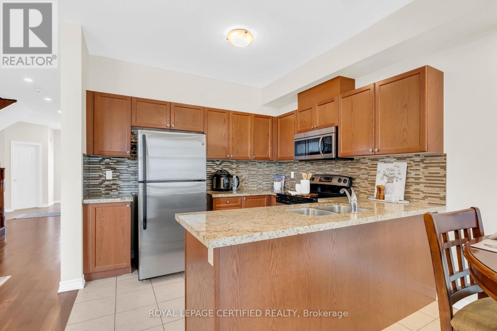624 Murray Meadows Place, Milton, Ontario  L9T 8L7 - Photo 18 - W13677816