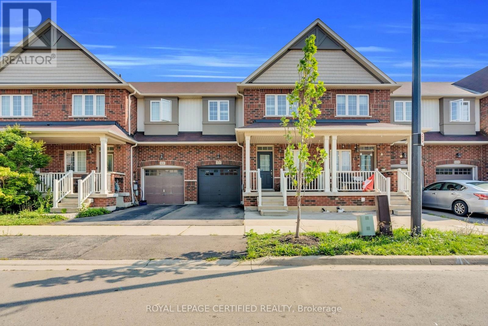 624 Murray Meadows Place, Milton, Ontario  L9T 8L7 - Photo 3 - W13677816