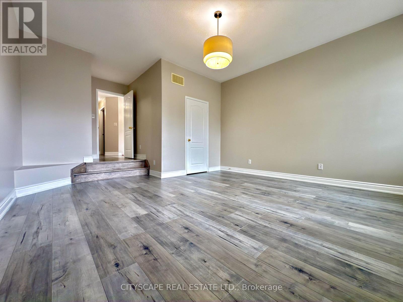 5409 Bestview Way, Mississauga, Ontario  L5M 0B8 - Photo 16 - W13677842