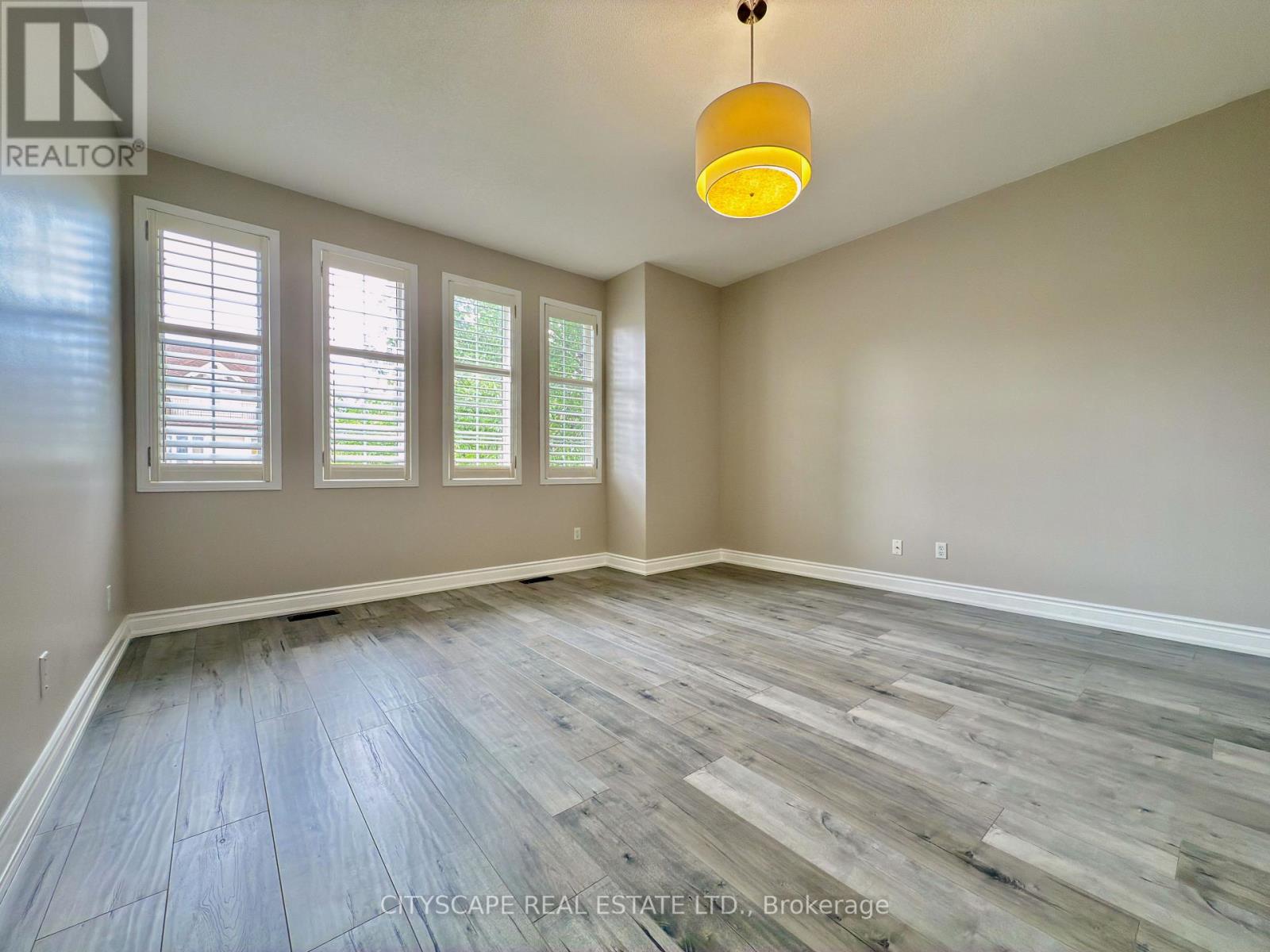 5409 Bestview Way, Mississauga, Ontario  L5M 0B8 - Photo 18 - W13677842