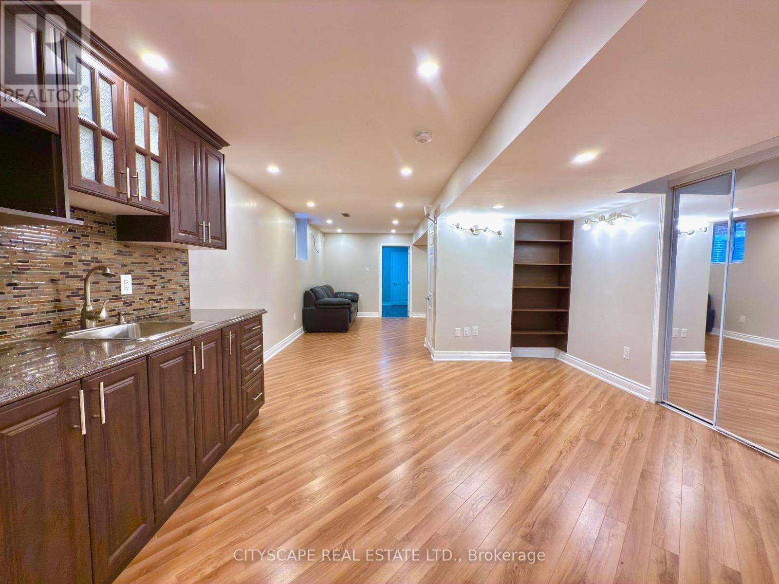 5409 Bestview Way, Mississauga, Ontario  L5M 0B8 - Photo 28 - W13677842