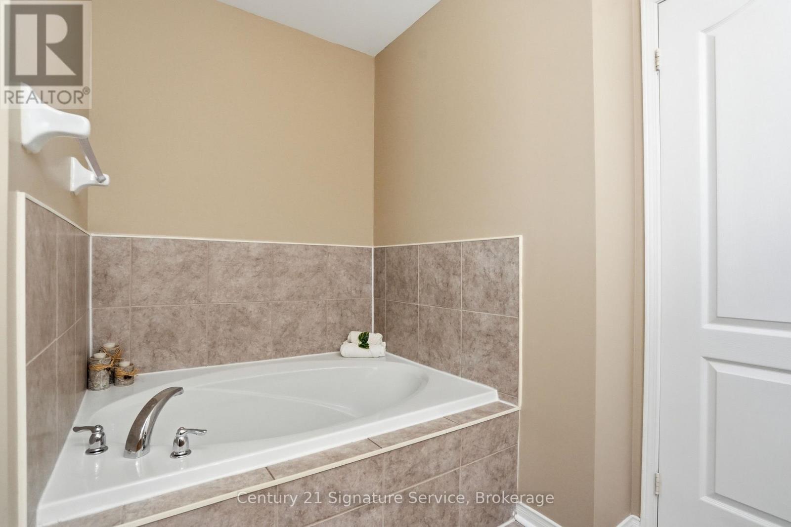 4 Cloverlawn Street, Brampton, Ontario  L7A 3X6 - Photo 26 - W13677844