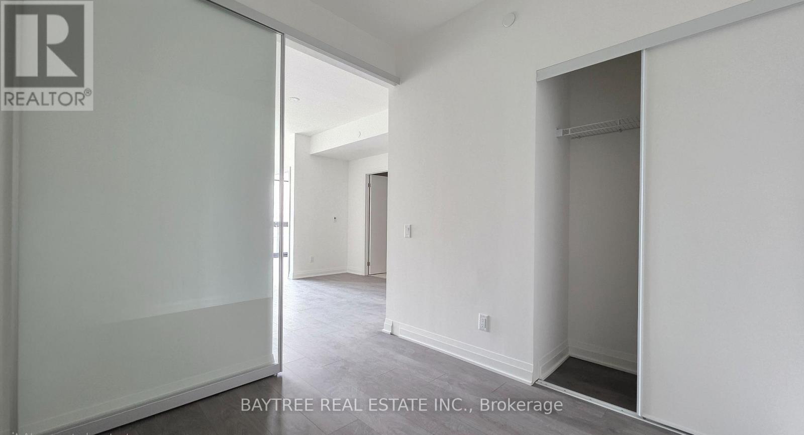 1006 - 4015 The Exchange, Mississauga, Ontario L5B 0N9 - Photo 11 - W13677852