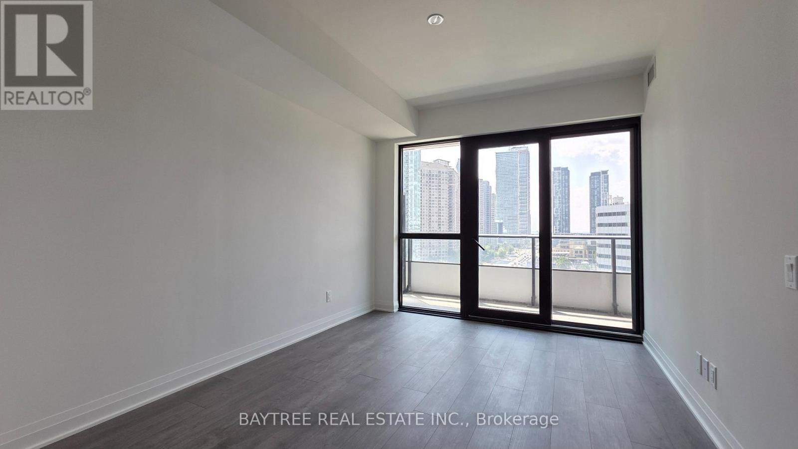 1006 - 4015 The Exchange, Mississauga, Ontario L5B 0N9 - Photo 5 - W13677852