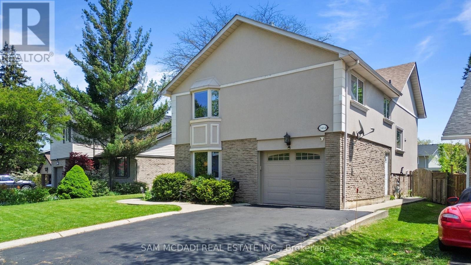 2464 Council Ring Road, Mississauga, Ontario  L5L 1E6 - Photo 2 - W13677856