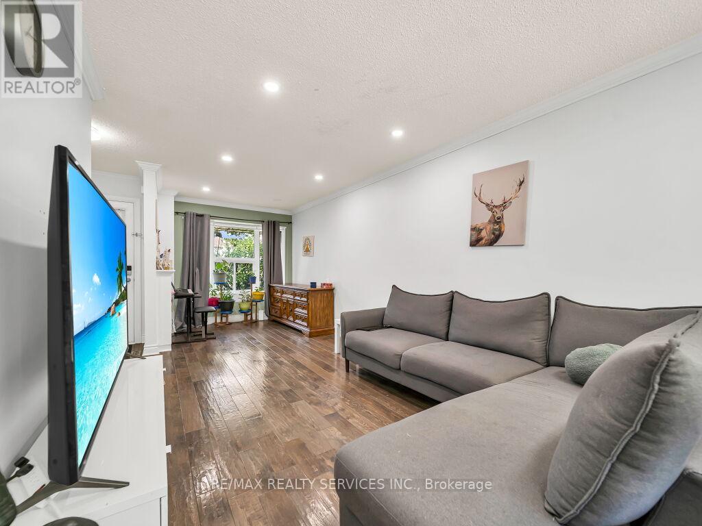 3079 Bartholomew Crescent, Mississauga, Ontario  L5N 3K9 - Photo 10 - W13677862