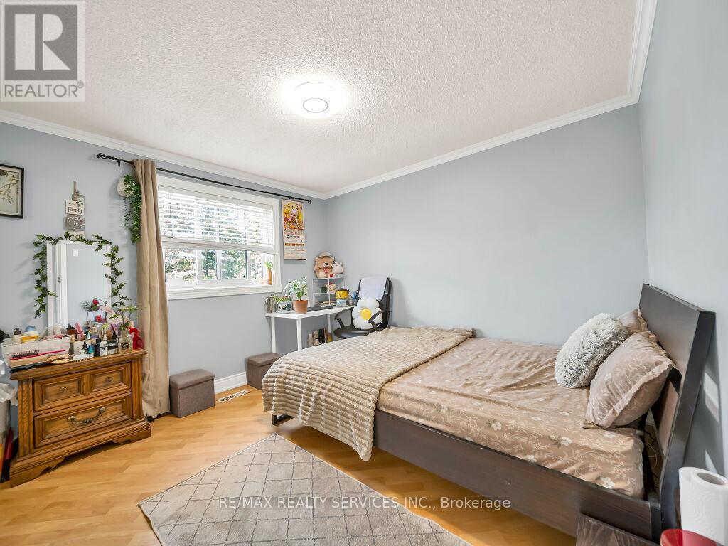 3079 Bartholomew Crescent, Mississauga, Ontario  L5N 3K9 - Photo 24 - W13677862