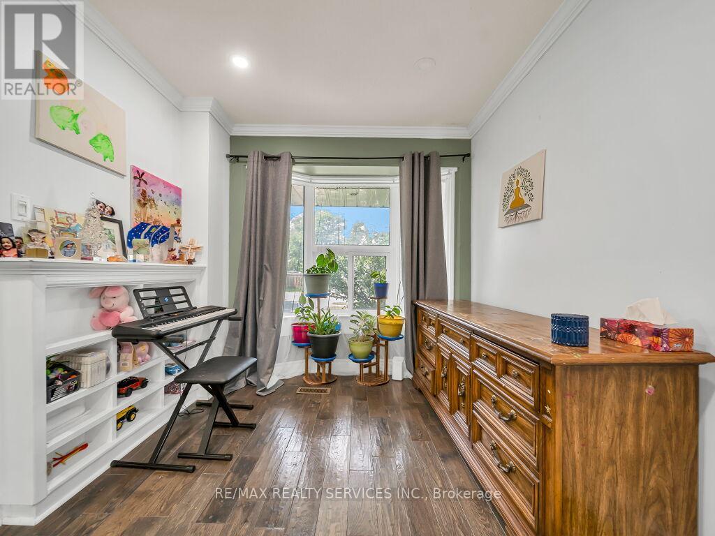 3079 Bartholomew Crescent, Mississauga, Ontario  L5N 3K9 - Photo 6 - W13677862