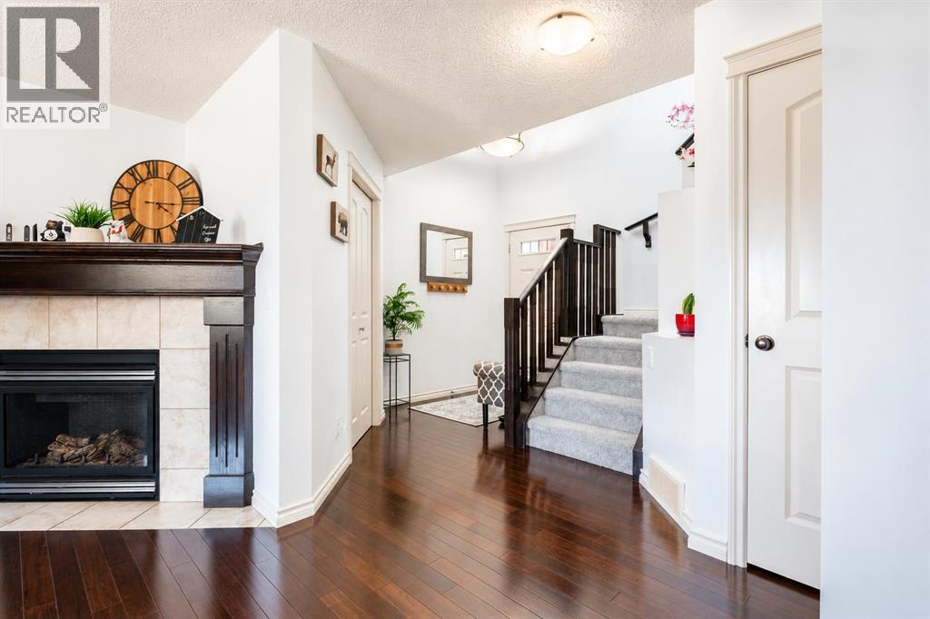 821 Auburn Bay Boulevard Se, Calgary, Alberta  T3M 0H5 - Photo 4 - A2324832